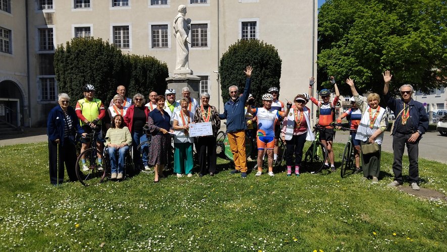 L’Ordre International des Anysetiers fait un don de 1500 euros à ENSEMAD